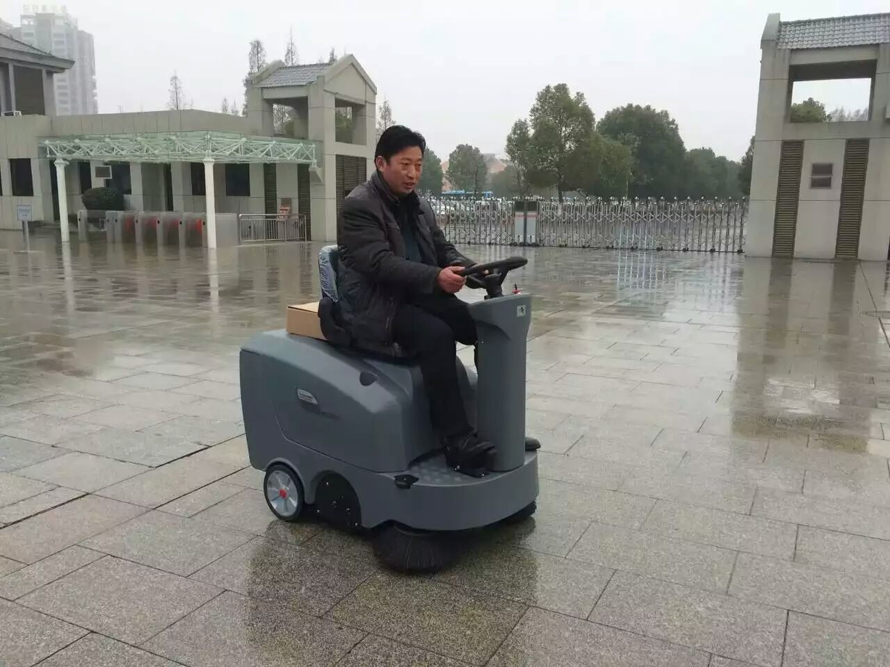 &#72;&#74;&#67;&#40644;&#37329;&#22478;